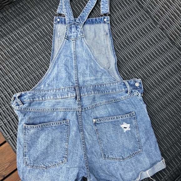 H&M Blue Denim Overalls - Picture 2 of 3